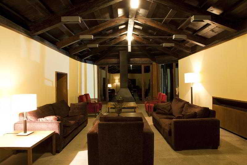 Fuente Acena Boutique Quintanilla de Onésimo